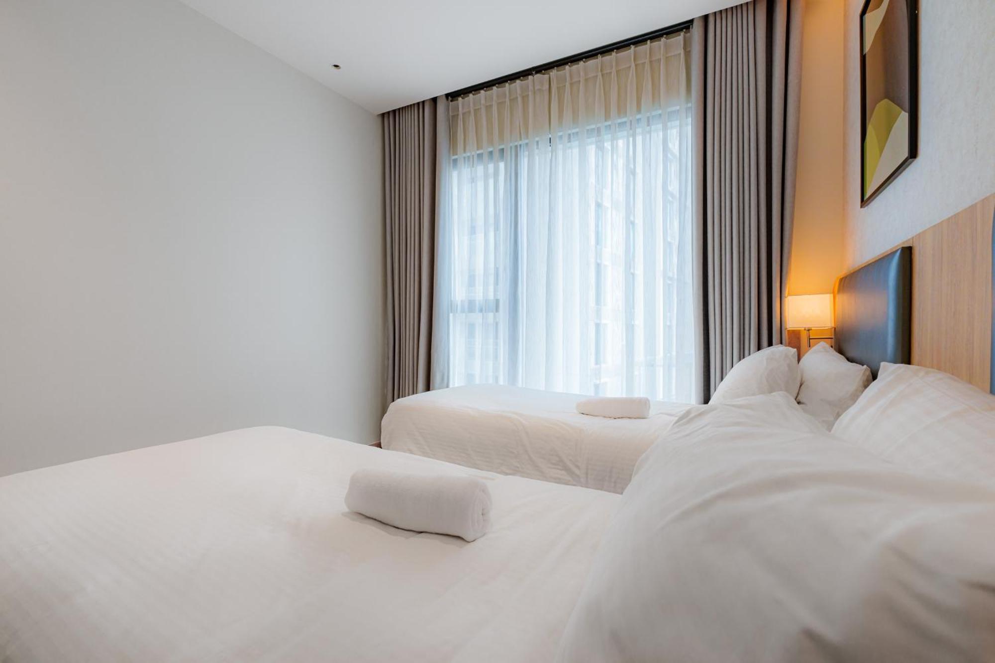 Urban Oasis 3 Bedroom 2 Bathroom In The Heart Of Saigon Apartment